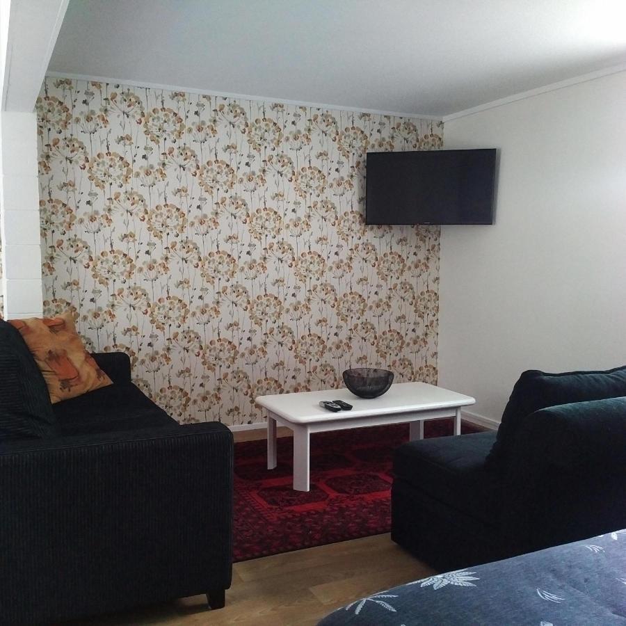 Large Studio With Private Patio, Sky Tv & Wifi Villa Mount Maunganui Esterno foto